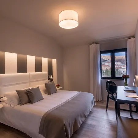 Monte Meraviglia 3* カーシャ