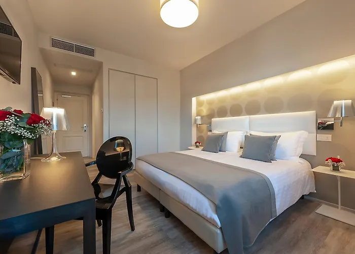 Monte Meraviglia ホテル カーシャ