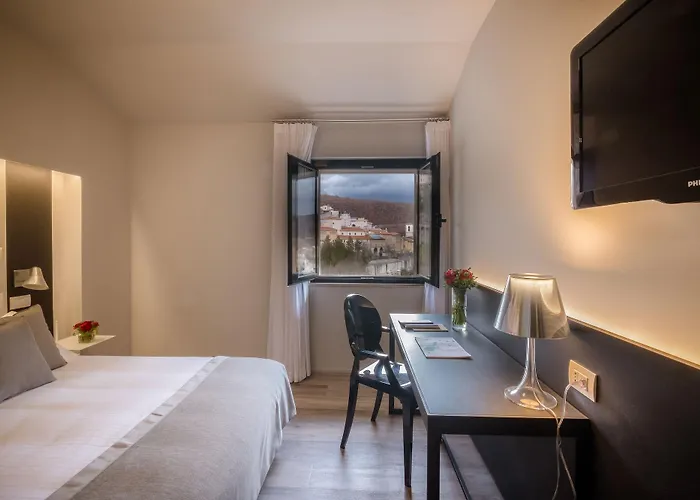 ホテル Monte Meraviglia 3*